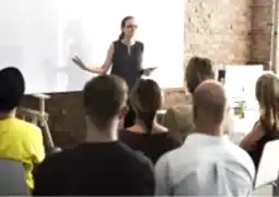 beden dili ve hitabet kursu eğitmenleri