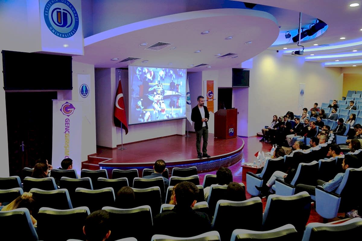 Egitmen Orhan Gurbuz